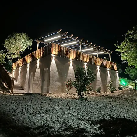 Cortijo Wenceslao Ii * Mures (Jaen)