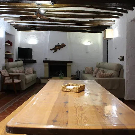 Cortijo Wenceslao Ii * Mures (Jaen)