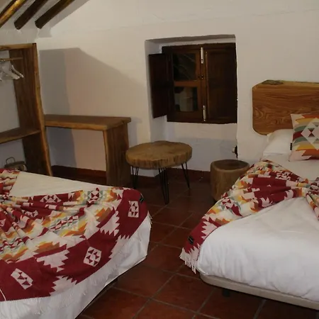Cortijo Wenceslao Ii * Mures (Jaen)